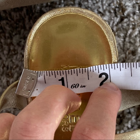 Michael Kors Gold Wedges 8.5 - Picture 8 of 9